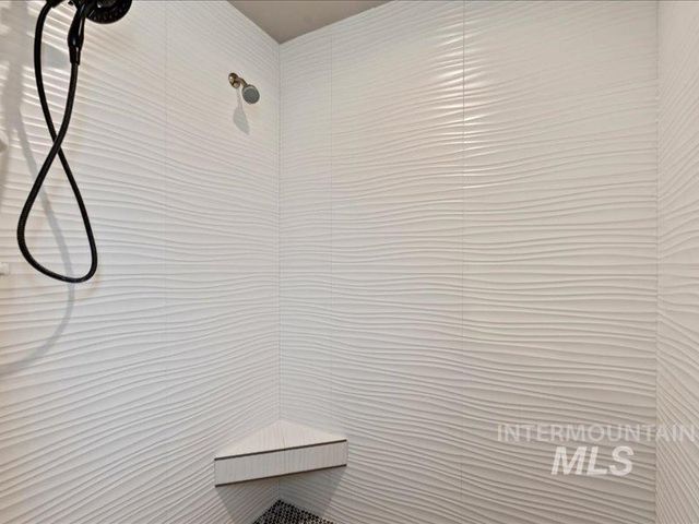 1683 Loch Ness, Middleton, ID 83644