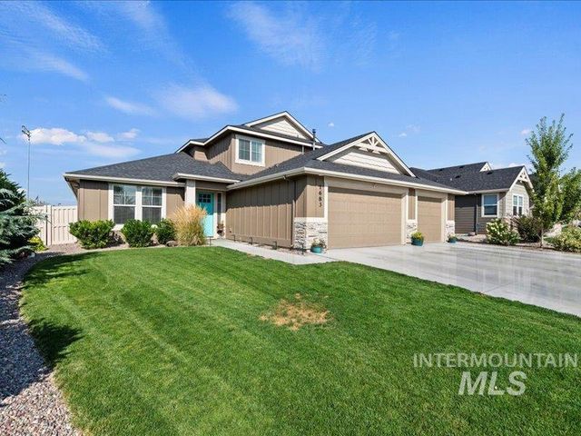 1683 Loch Ness, Middleton, ID 83644