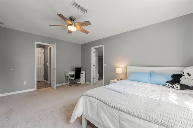 542 Fairway Drive, Woodstock, GA 30189