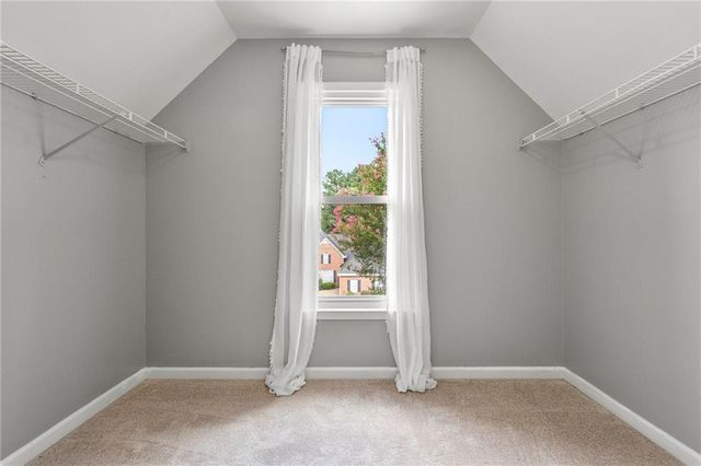 542 Fairway Drive, Woodstock, GA 30189