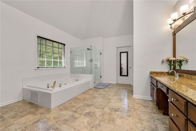 542 Fairway Drive, Woodstock, GA 30189