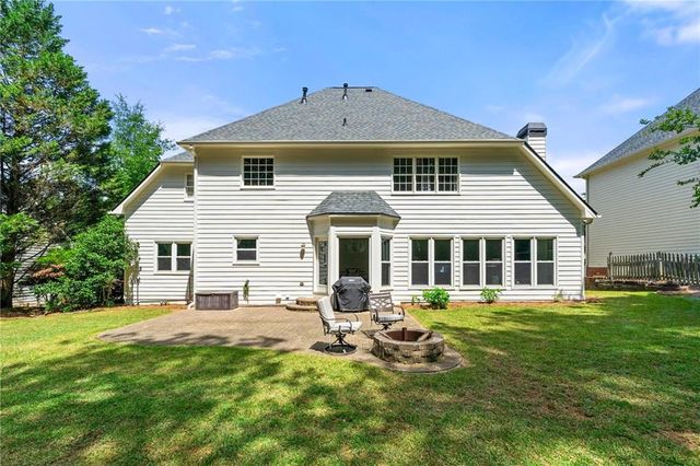 542 Fairway Drive, Woodstock, GA 30189