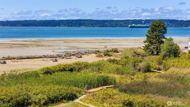 230 S 187th Street, Burien, WA 98148