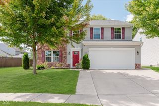 2884 Treehouse Pass, Greenwood, IN 46143