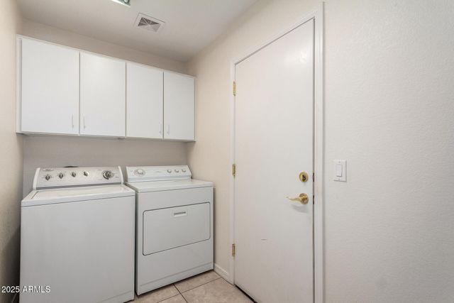 3153 E PEACH TREE Drive, Chandler, AZ 85249