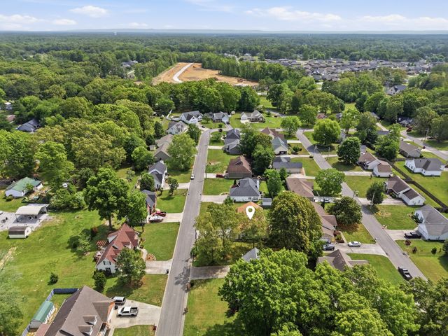 120 Jennings Cir, Tullahoma, TN 37388