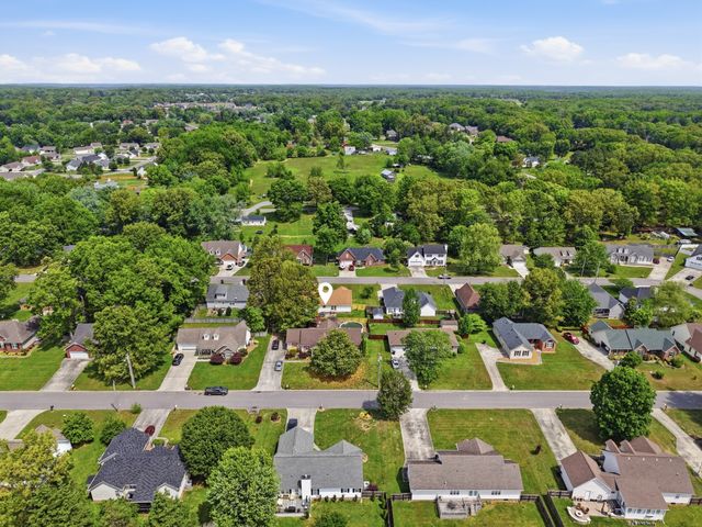 120 Jennings Cir, Tullahoma, TN 37388