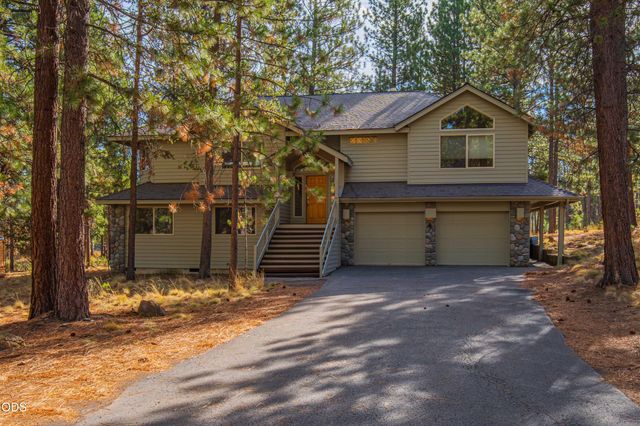 18130 Mt Baker Lane 4, Sunriver, OR 97707