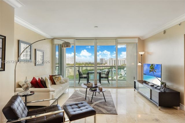19400 Turnberry Way 922, Aventura, FL 33180