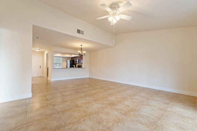 109 Doe Trail, Jupiter, FL 33458