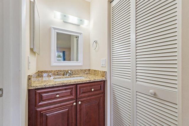 109 Doe Trail, Jupiter, FL 33458