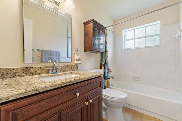 109 Doe Trail, Jupiter, FL 33458
