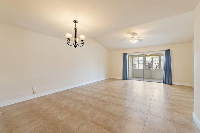 109 Doe Trail, Jupiter, FL 33458