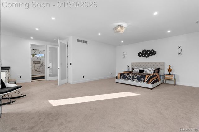 5321 rochester rd, Troy, MI 48058