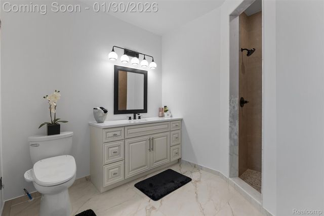 5321 rochester rd, Troy, MI 48058