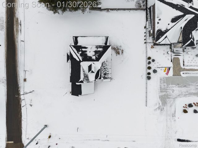 5321 rochester rd, Troy, MI 48058