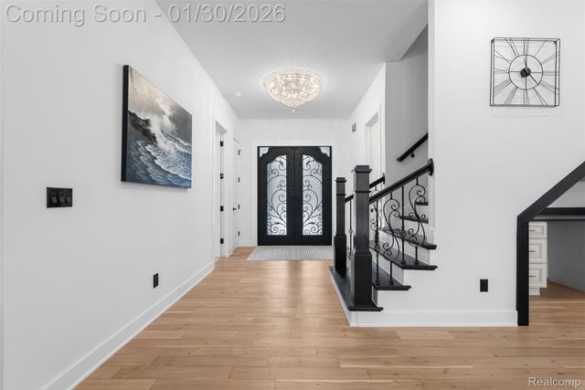 5321 rochester rd, Troy, MI 48058