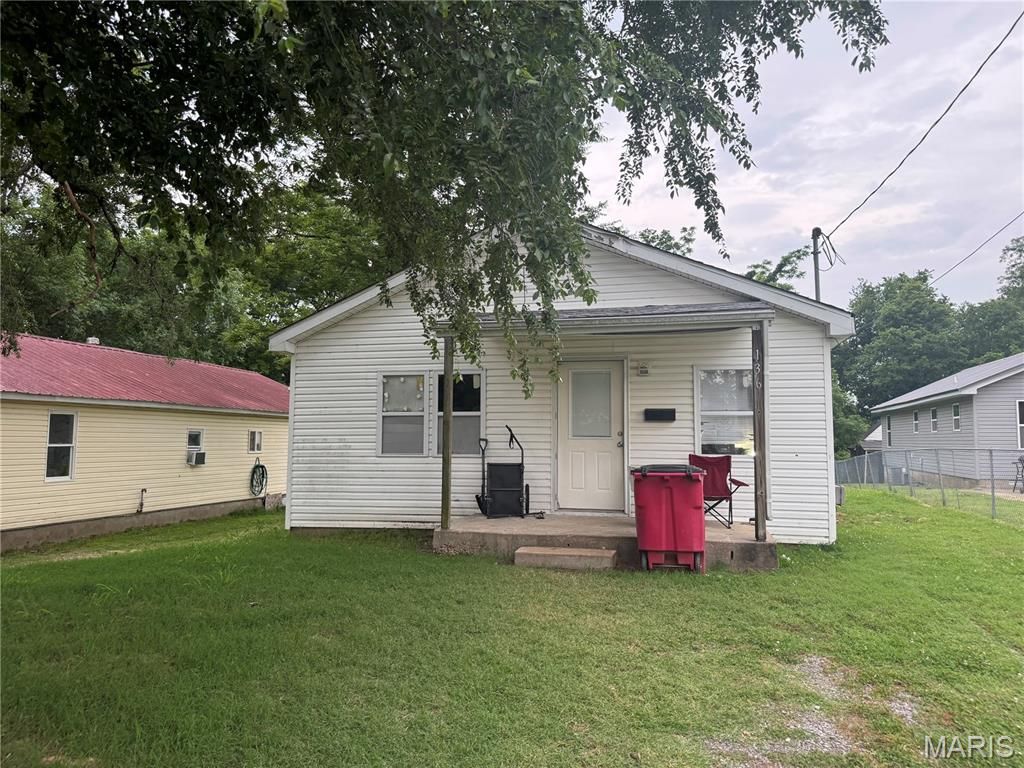 136 N 6th Street, Sikeston, MO 63780