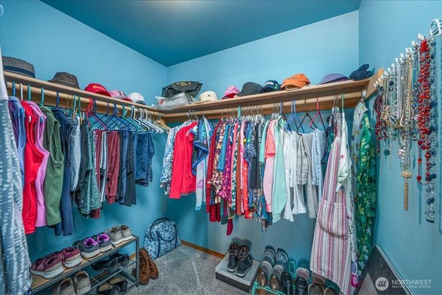 1890 Edgewood Drive, Camano Island, WA 98282