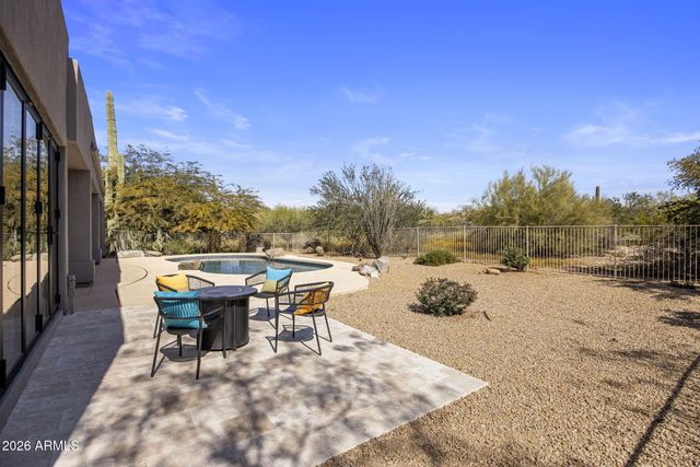27467 N 75th Way, Scottsdale, AZ 85266