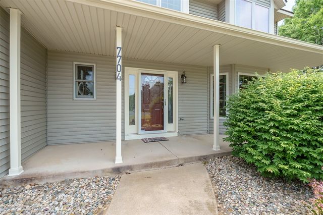 7704 S 10th Street, Kalamazoo, MI 49009