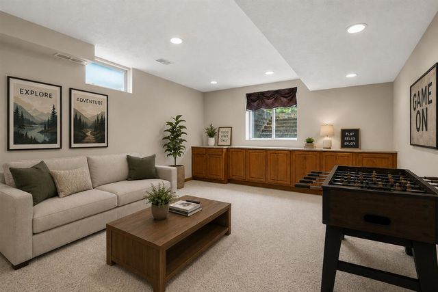 7704 S 10th Street, Kalamazoo, MI 49009