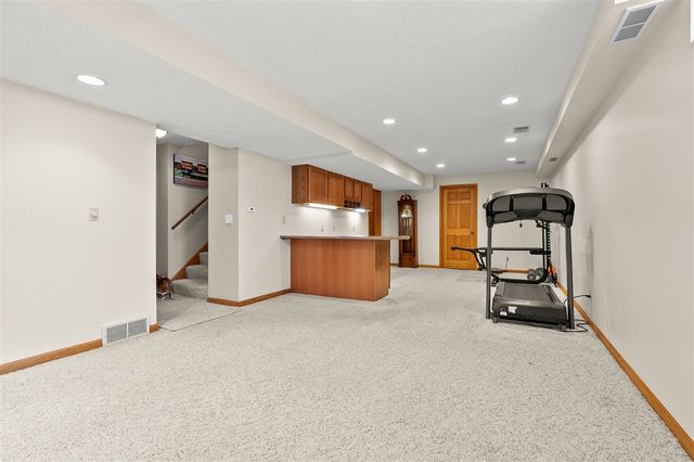 7704 S 10th Street, Kalamazoo, MI 49009