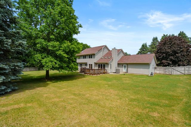 7704 S 10th Street, Kalamazoo, MI 49009