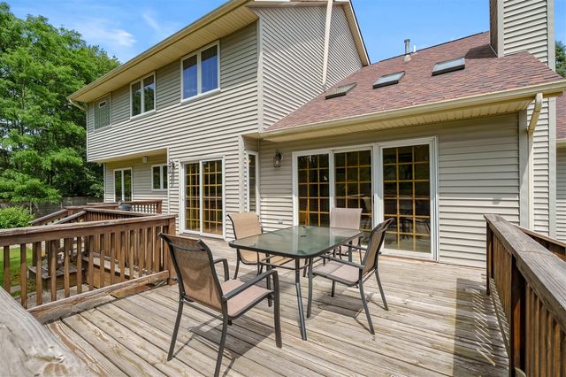7704 S 10th Street, Kalamazoo, MI 49009