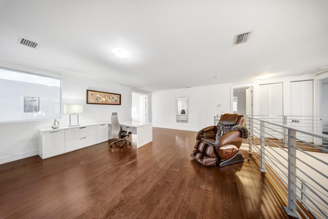 10081 NW 75TH Terrace, Doral, FL 33178