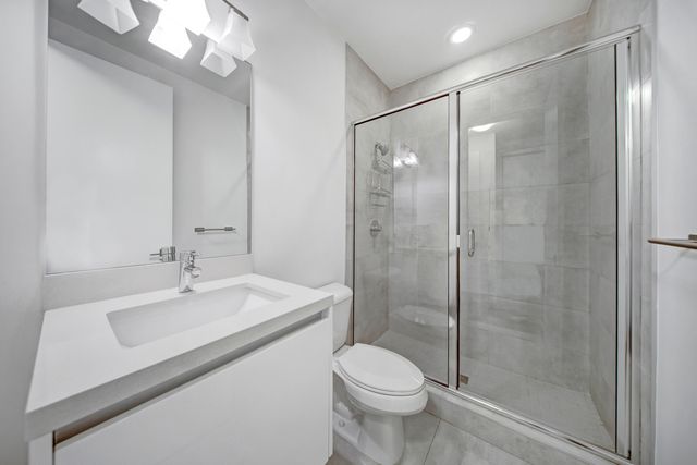 10081 NW 75TH Terrace, Doral, FL 33178