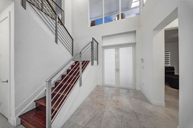 10081 NW 75TH Terrace, Doral, FL 33178