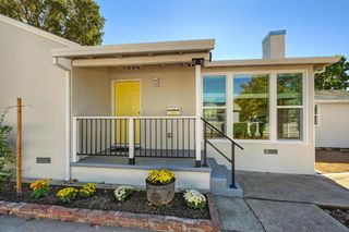 2800 Villa Vista Way, Sacramento, CA 95821