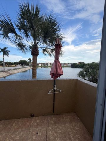 14902 SW 82nd Ln 13-205, Miami, FL 33193