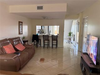 14902 SW 82nd Ln 13-205, Miami, FL 33193
