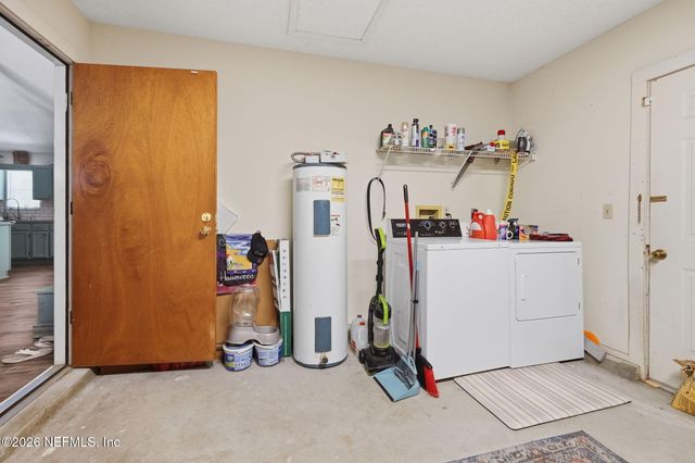 209 SCOTT Street, Interlachen, FL 32148