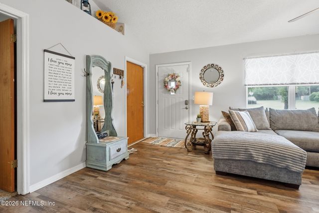 209 SCOTT Street, Interlachen, FL 32148
