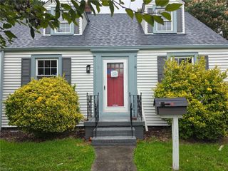 121 Sandpiper DR, Portsmouth, VA 23704