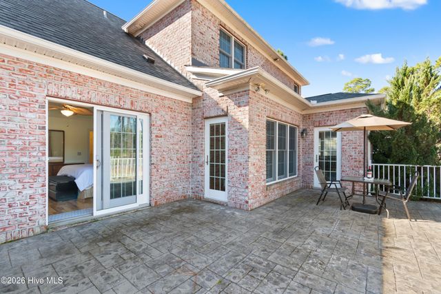 3227 Moss Hammock Wynd, Southport, NC 28461