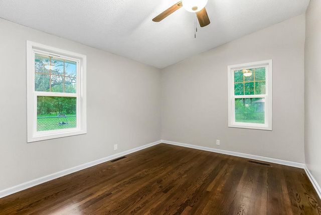 7132 Parallel Parkway, Kansas City, KS 66112