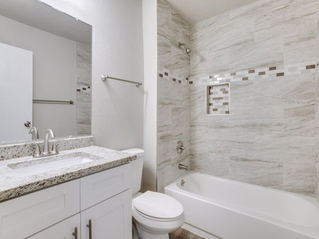 5731 Shadydell Drive, Fort Worth, TX 76135