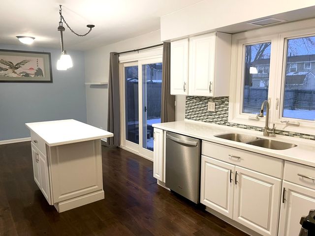 8217 N Carrolton Court 0, Hanover Park, IL 60133