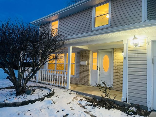 8217 N Carrolton Court 0, Hanover Park, IL 60133