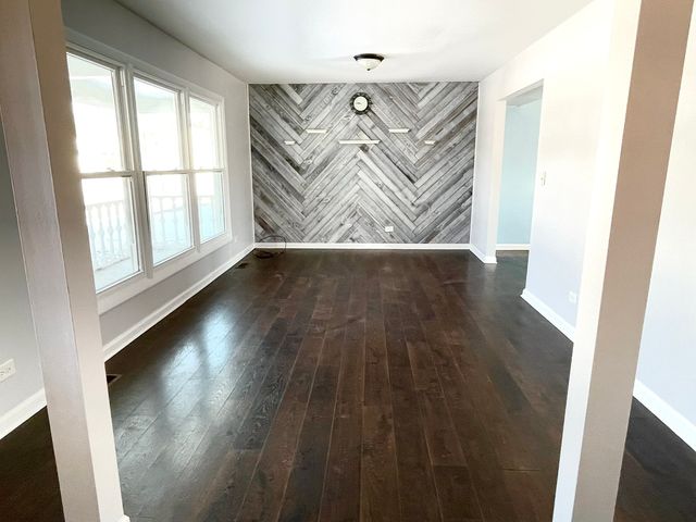 8217 N Carrolton Court 0, Hanover Park, IL 60133