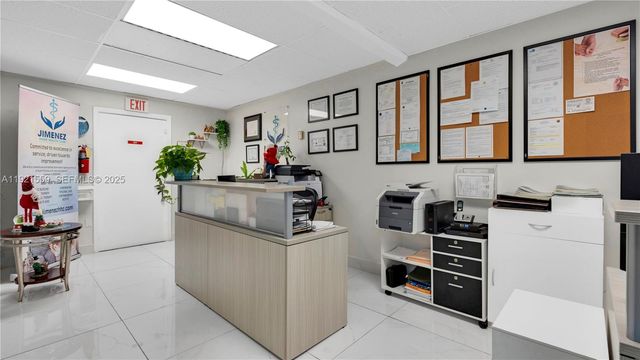 747 Ponce De Leon Blvd 410, Coral Gables, FL 33134