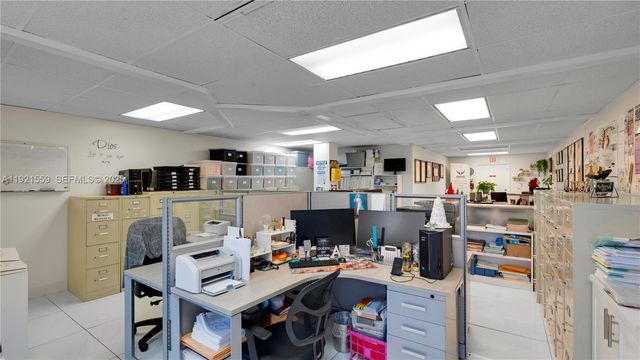 747 Ponce De Leon Blvd 410, Coral Gables, FL 33134