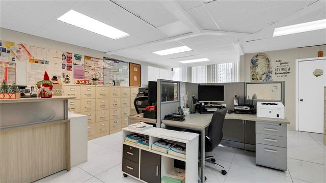 747 Ponce De Leon Blvd 410, Coral Gables, FL 33134