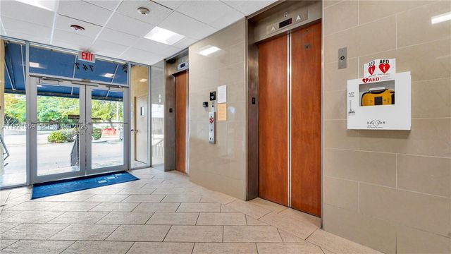 747 Ponce De Leon Blvd 410, Coral Gables, FL 33134