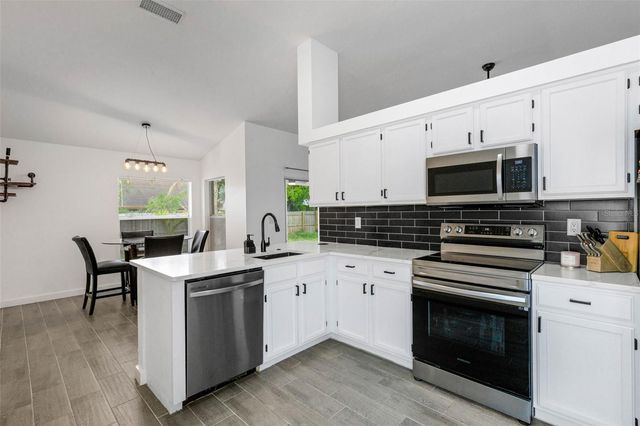 4451 6TH AVENUE E, Bradenton, FL 34208