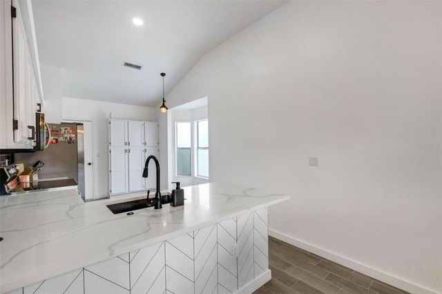 4451 6TH AVENUE E, Bradenton, FL 34208